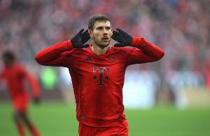 ewc电竞世界杯-德天空:格雷茨卡尚未确定续约 目前趋势是球员将进入合同最后一年