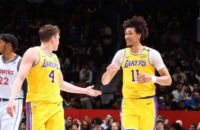 ewc电竞世界杯-湖人利好！浓眉替身砍两双崛起，新援轰21+4闪耀