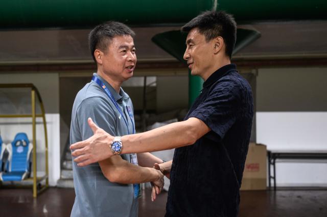 ewc-昔日偶像集体归来执教一线 重塑中超谁能执牛耳？