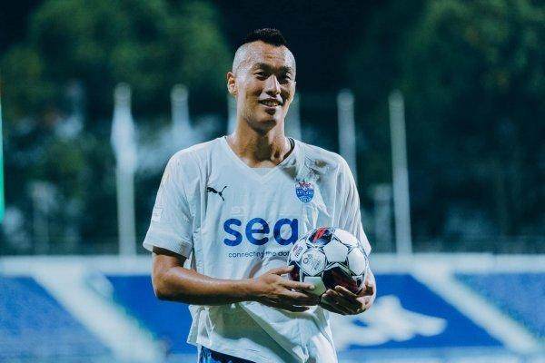 金信煜再会中超队不留情面：从正面把山东防线拖垮